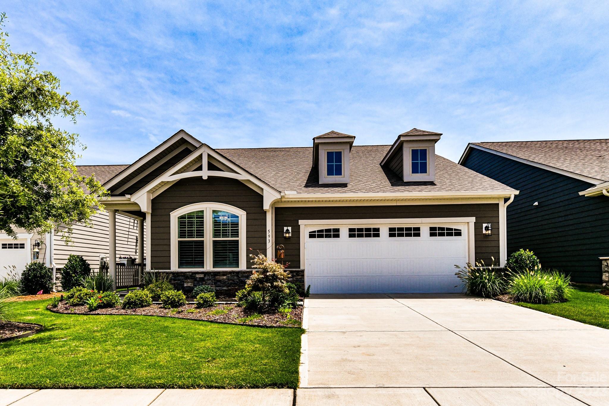 593 Lincoln Quarters Lane Fort Mill, SC 29708 - Photo 2 of 46 Gallery Image 2