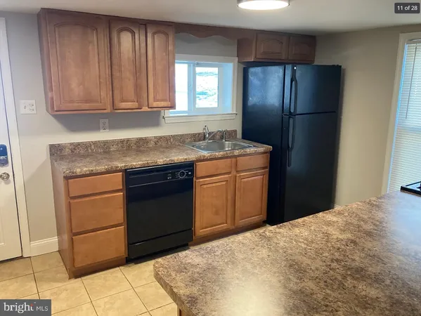 $2,400 | 341 Emmett Street, Phoenixville, PA 19460
