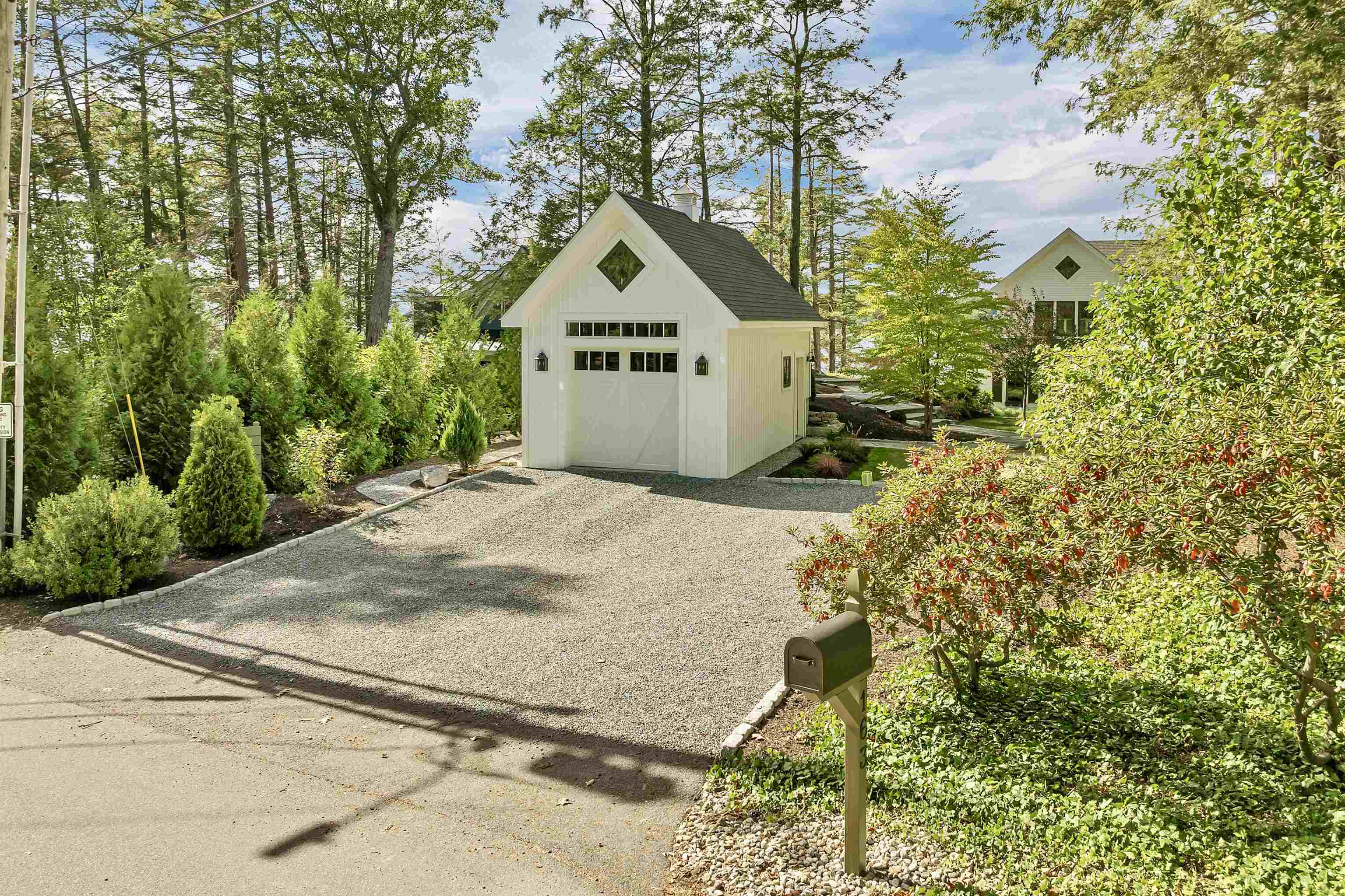 163 Clark Road Wolfeboro, NH 03894 - Photo 6 of 60