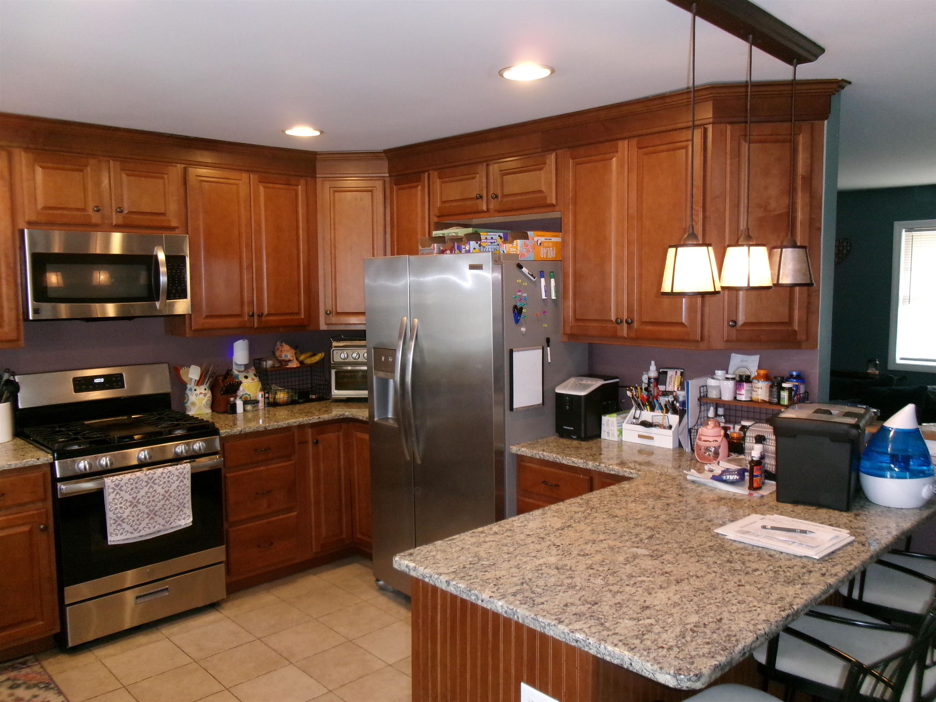 47 King Road Chichester, NH 03258 - Photo 3 of 11