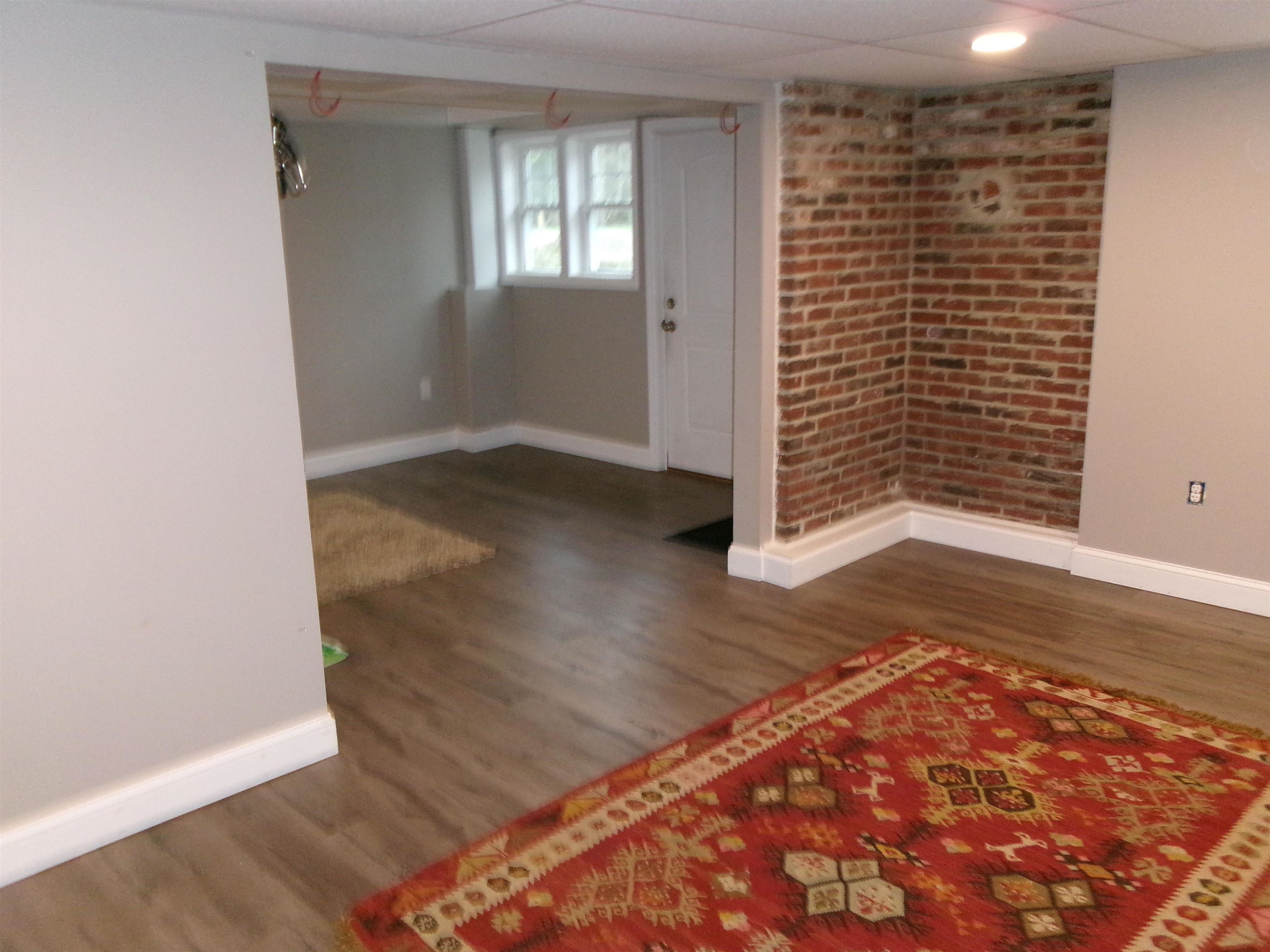 47 King Road Chichester, NH 03258 - Photo 7 of 11