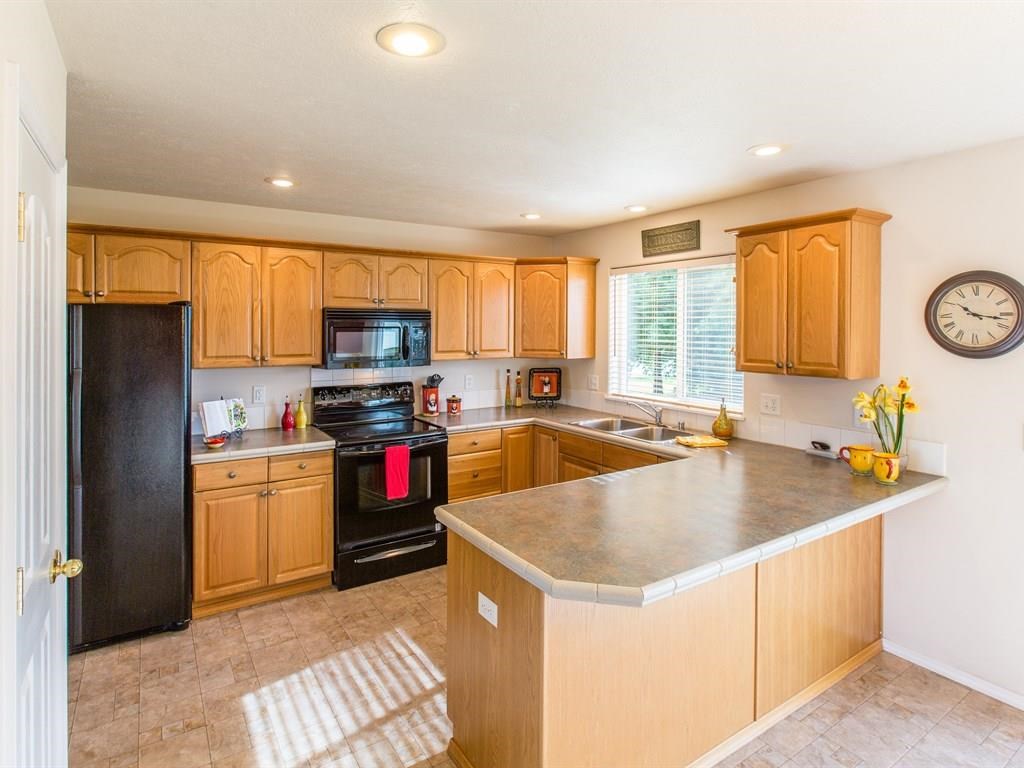 1608 North Tschirley Road Spokane Valley, WA 99016 - Photo 8 of 20 Gallery Image 8