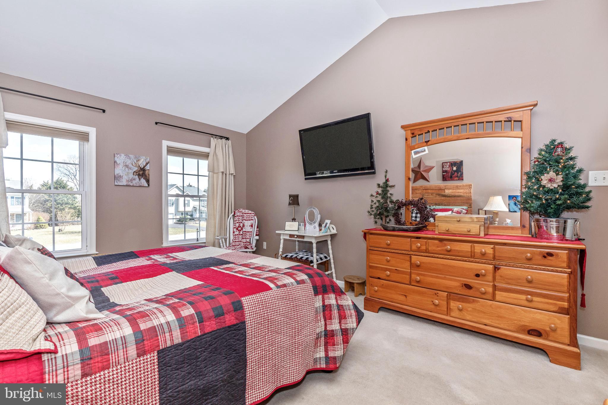 19 Rockingham Drive Keedysville, MD 21756 - Photo 26 of 54 Master, plenty of space for your furniture