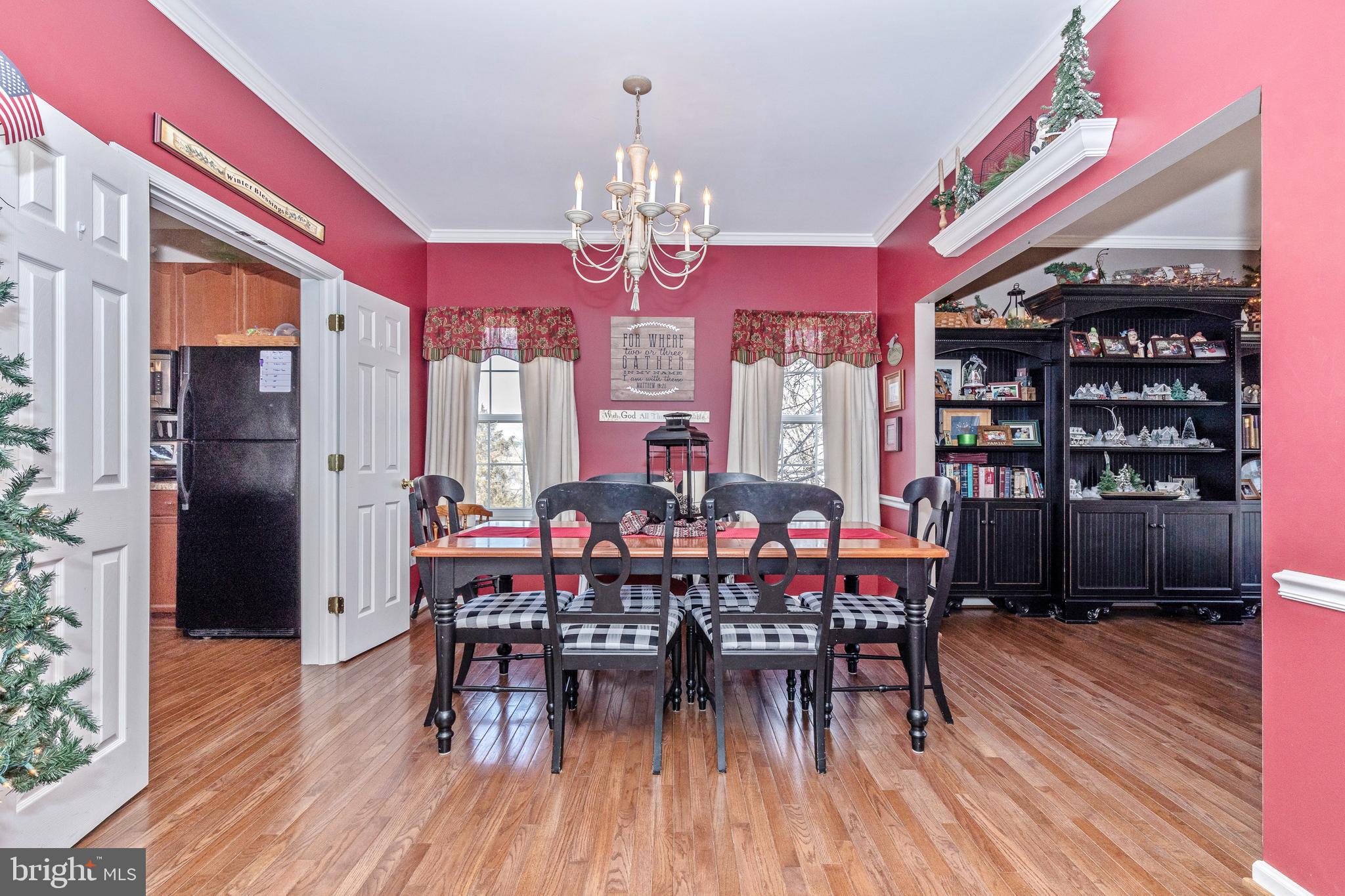 19 Rockingham Drive Keedysville, MD 21756 - Photo 10 of 54 Dining room