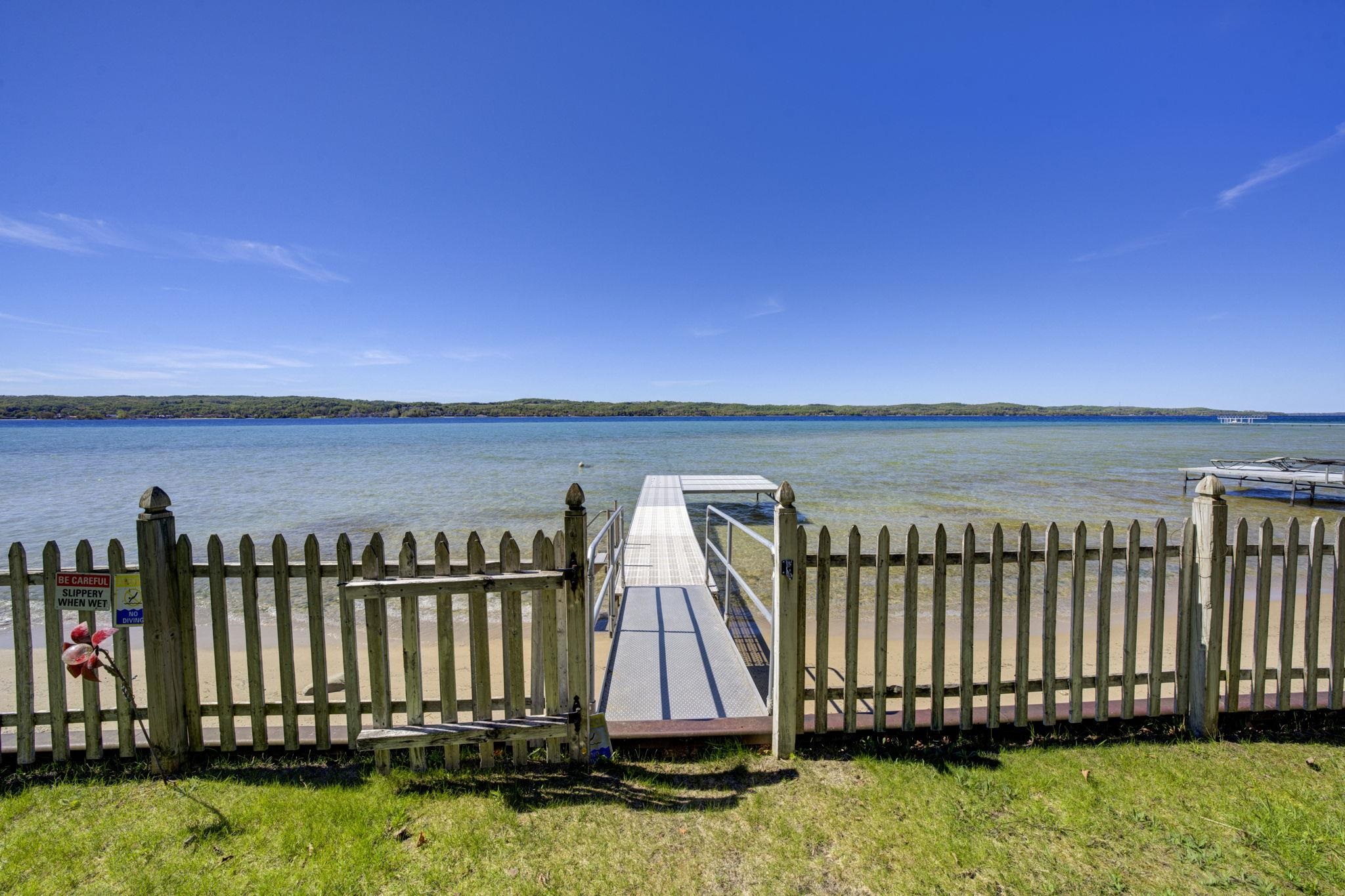 488 South Stony Point Road Suttons Bay, MI 49682 - Photo 33 of 41