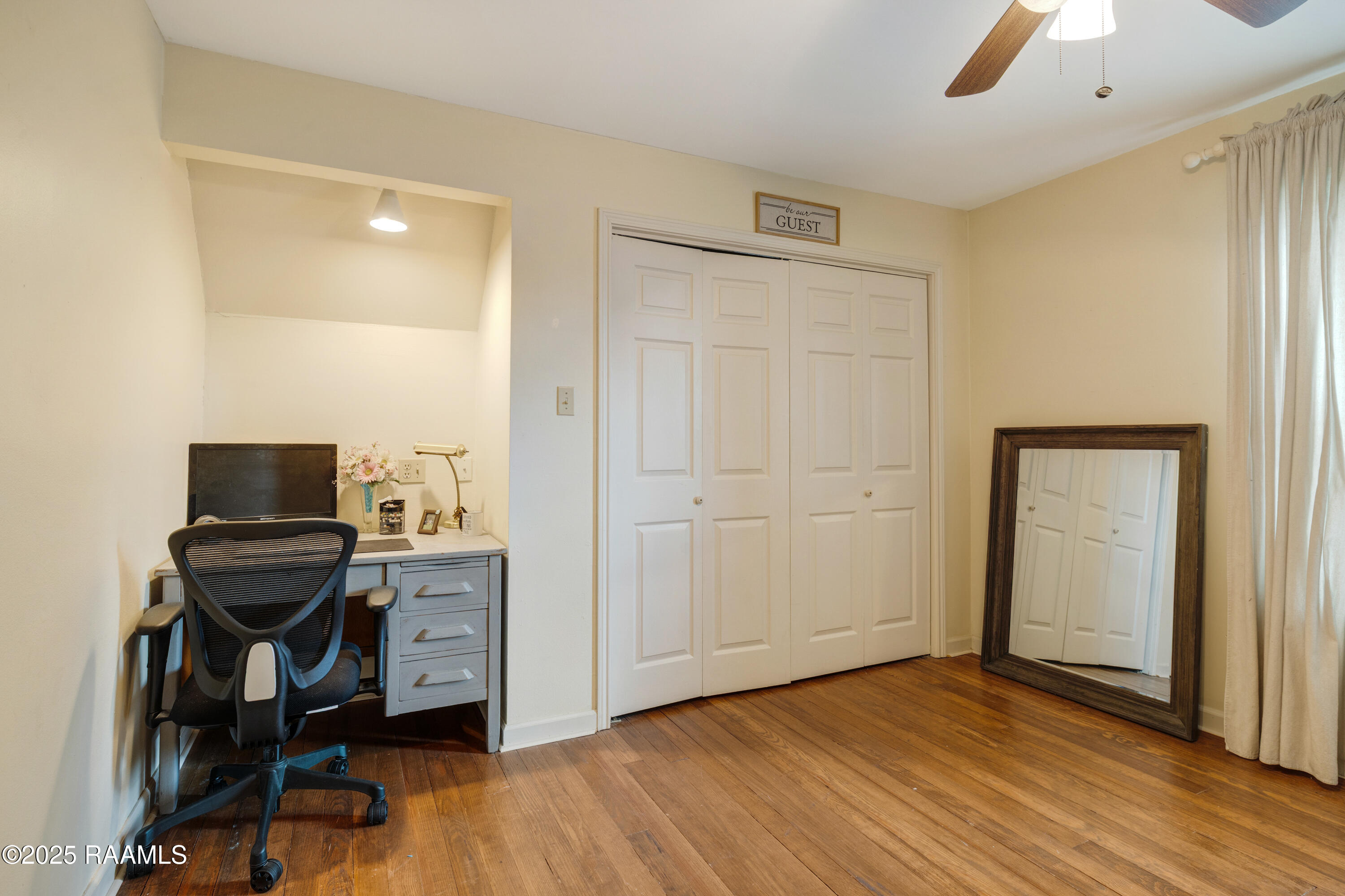 708 Kyle Landry Road New Iberia, LA 70563 - Photo 23 of 30 Upstairs Bedroom 2
