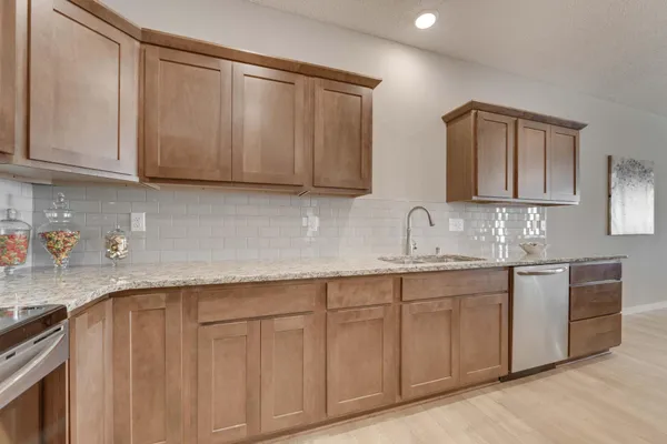 $528,844 | 2605 Hanson Avenue, Faribault, MN 55021