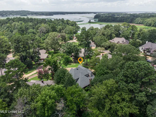 $499,000 | 1220 Foxpoint, Brandon, MS 39047