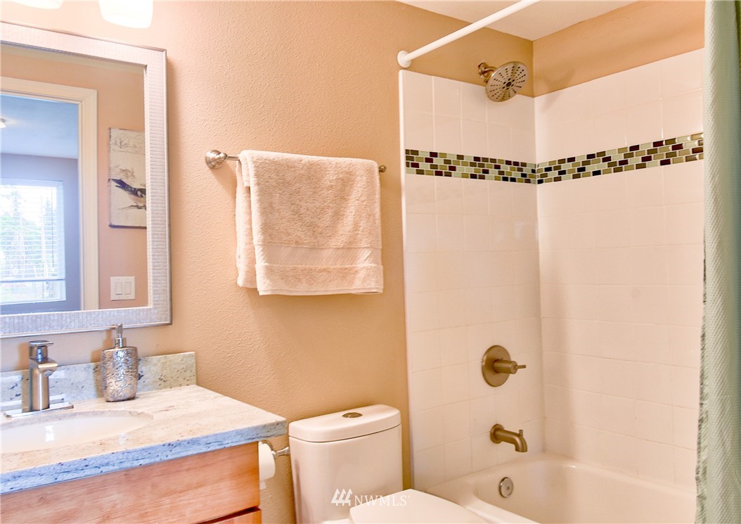 619 Shelton Avenue Northeast Renton, WA 98056 - Photo 14 of 28 Gallery Image 14