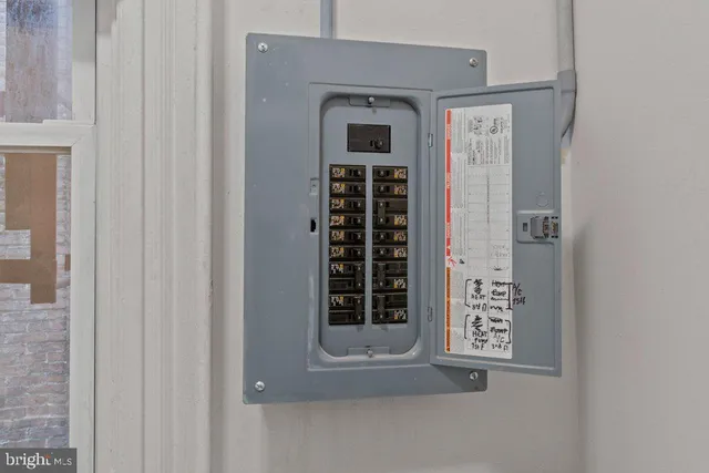 $995,000 | 217 East Preston Street, Baltimore, MD 21202