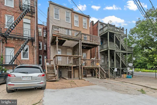 $995,000 | 217 East Preston Street, Baltimore, MD 21202