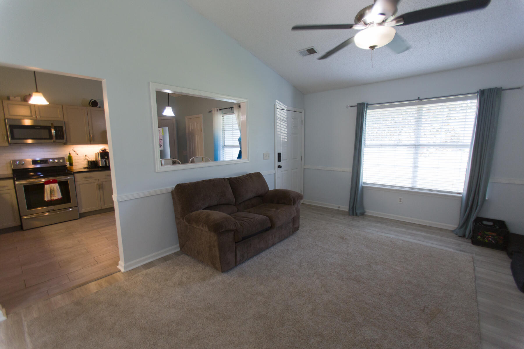 124 Paddock Way Summerville, SC 29486 - Photo 13 of 34 Gallery Image 13
