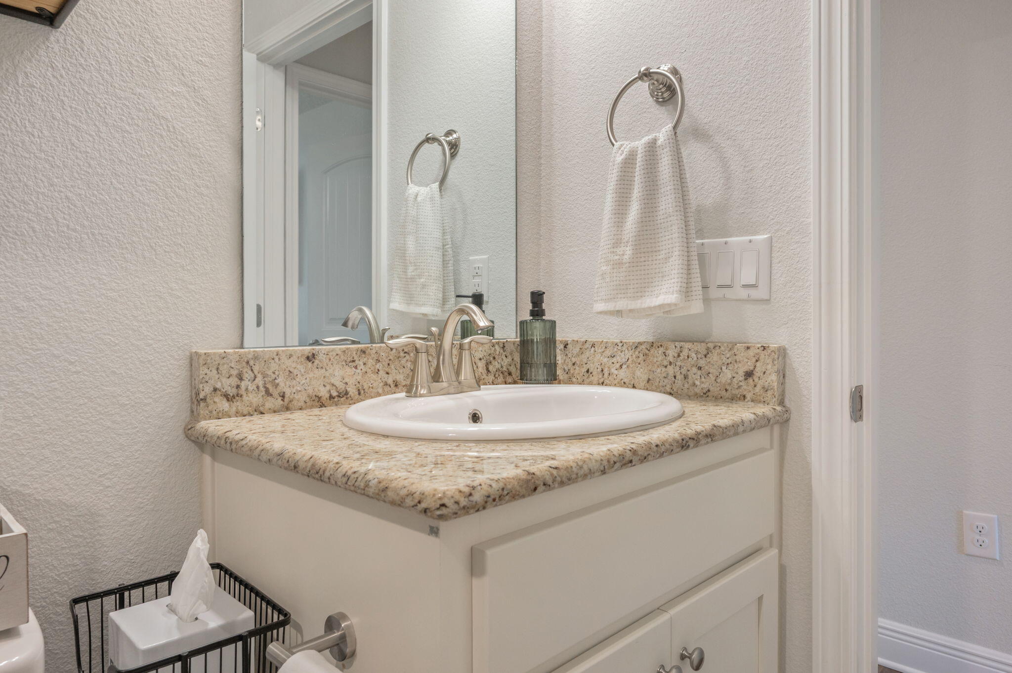 5488 South A Jones Road Milton, FL 32583 - Photo 35 of 51 Guest bathroom