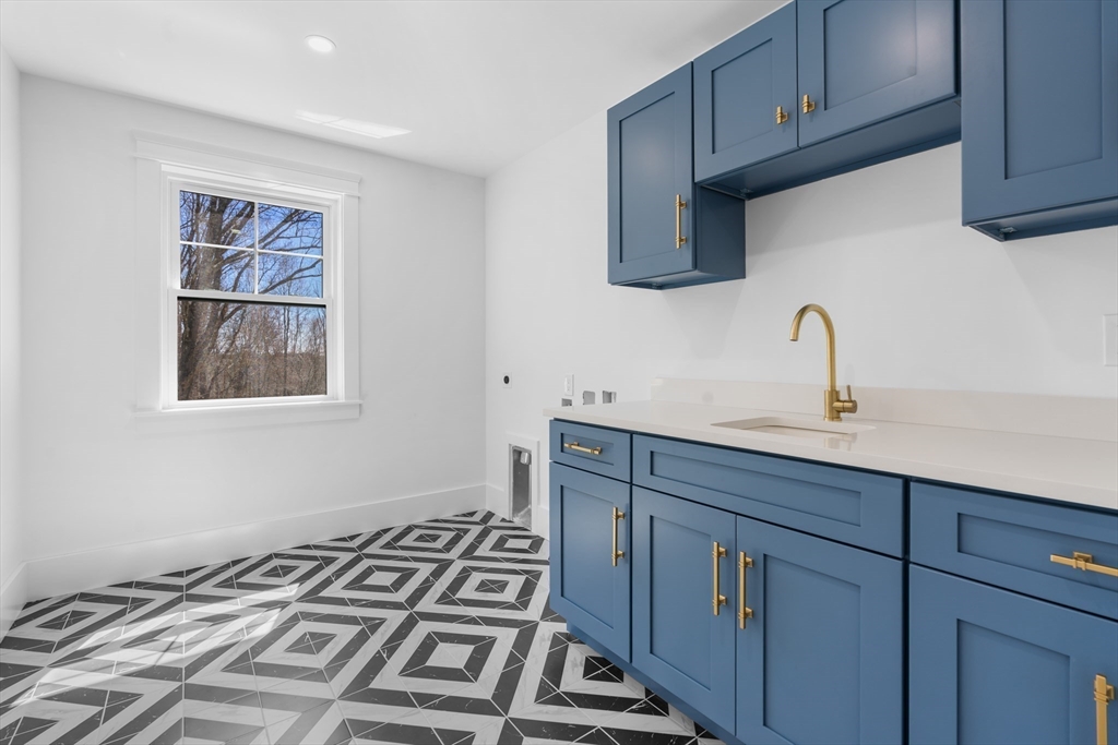 6 Sanders Lane Bolton, MA 01740 - Photo 29 of 36 a kitchen with sink and stove