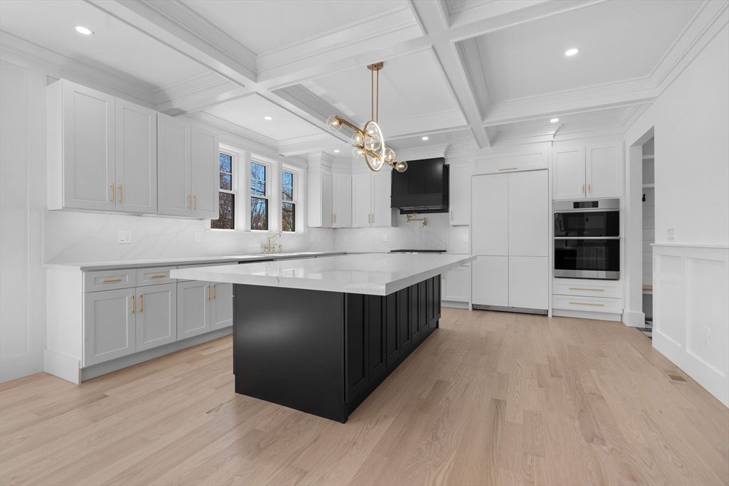 6 Sanders Lane Bolton, MA 01740 - Photo 8 of 36 a kitchen with a stove a refrigerator and a microwave