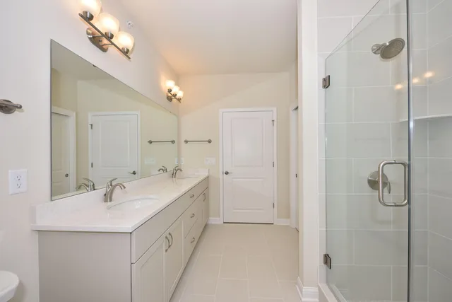 $649,999 | 439 Standing Stone Drive, Unit 1636, Waukesha, WI 53189