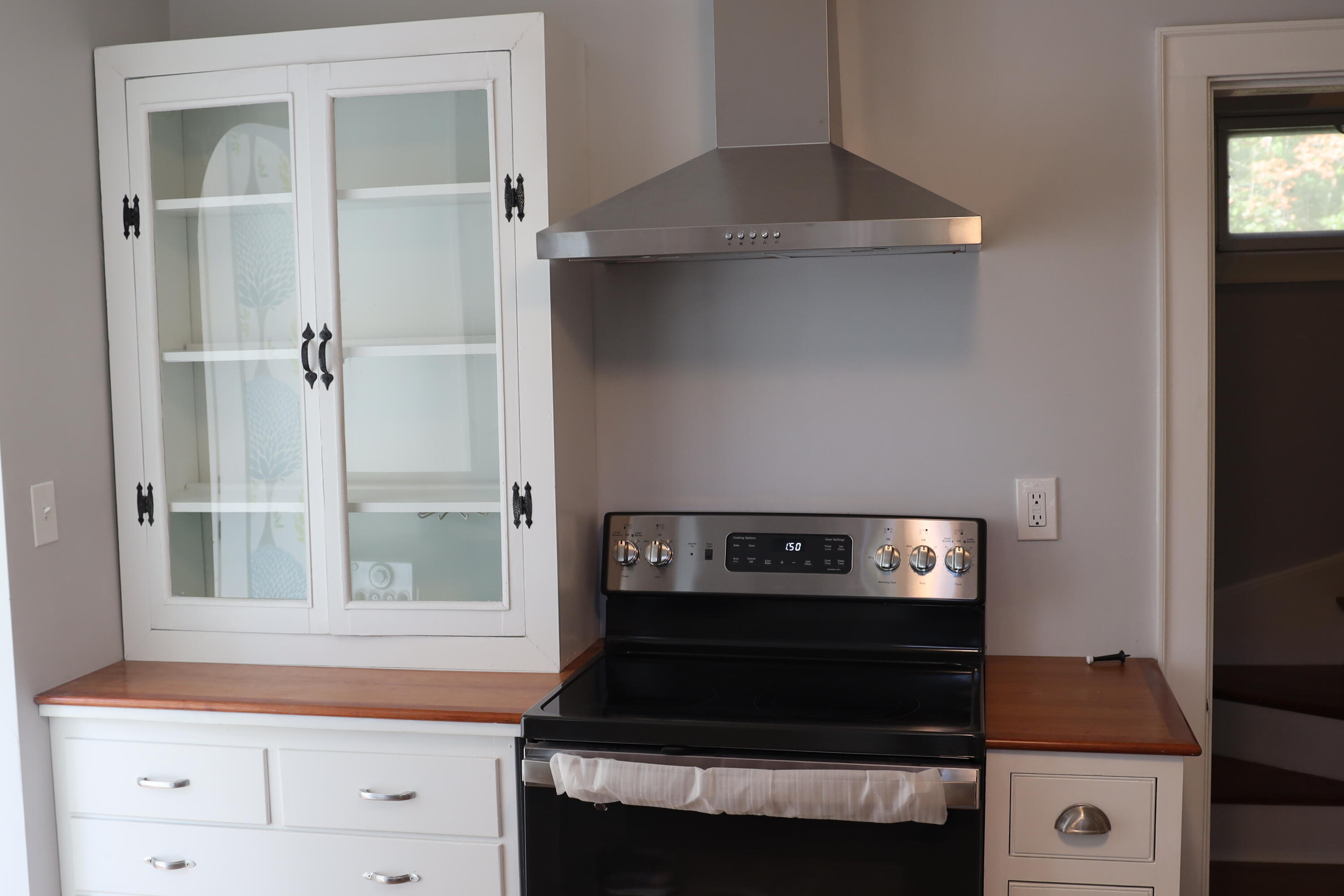 292 Middle Road, Unit 1 Falmouth, ME 04105 - Photo 13 of 22 2000-01-01 00.02.21-1