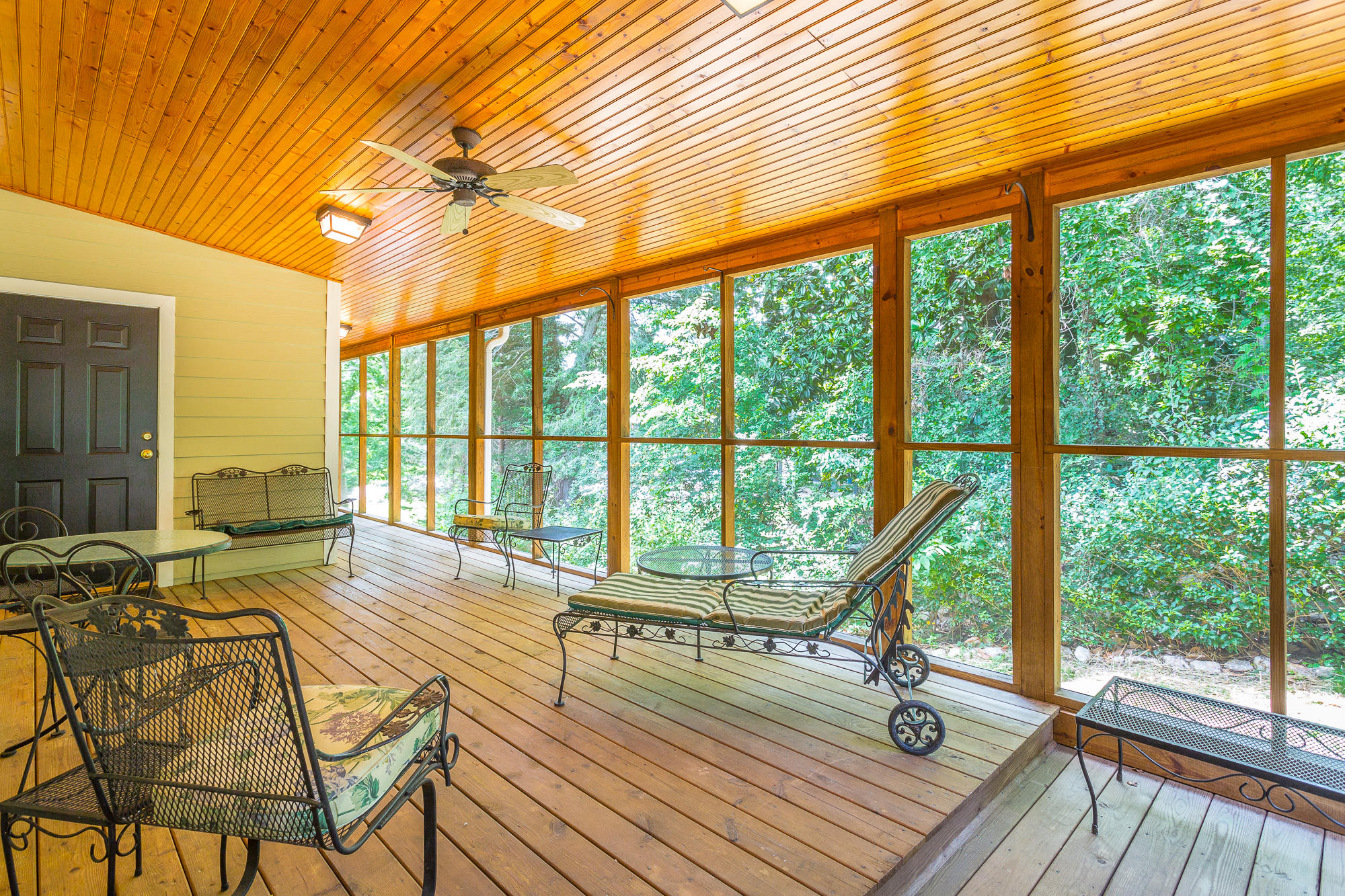 400 East Brow Road Lookout Mountain, TN 37350 - Photo 30 of 43 400 E Brow Road-48