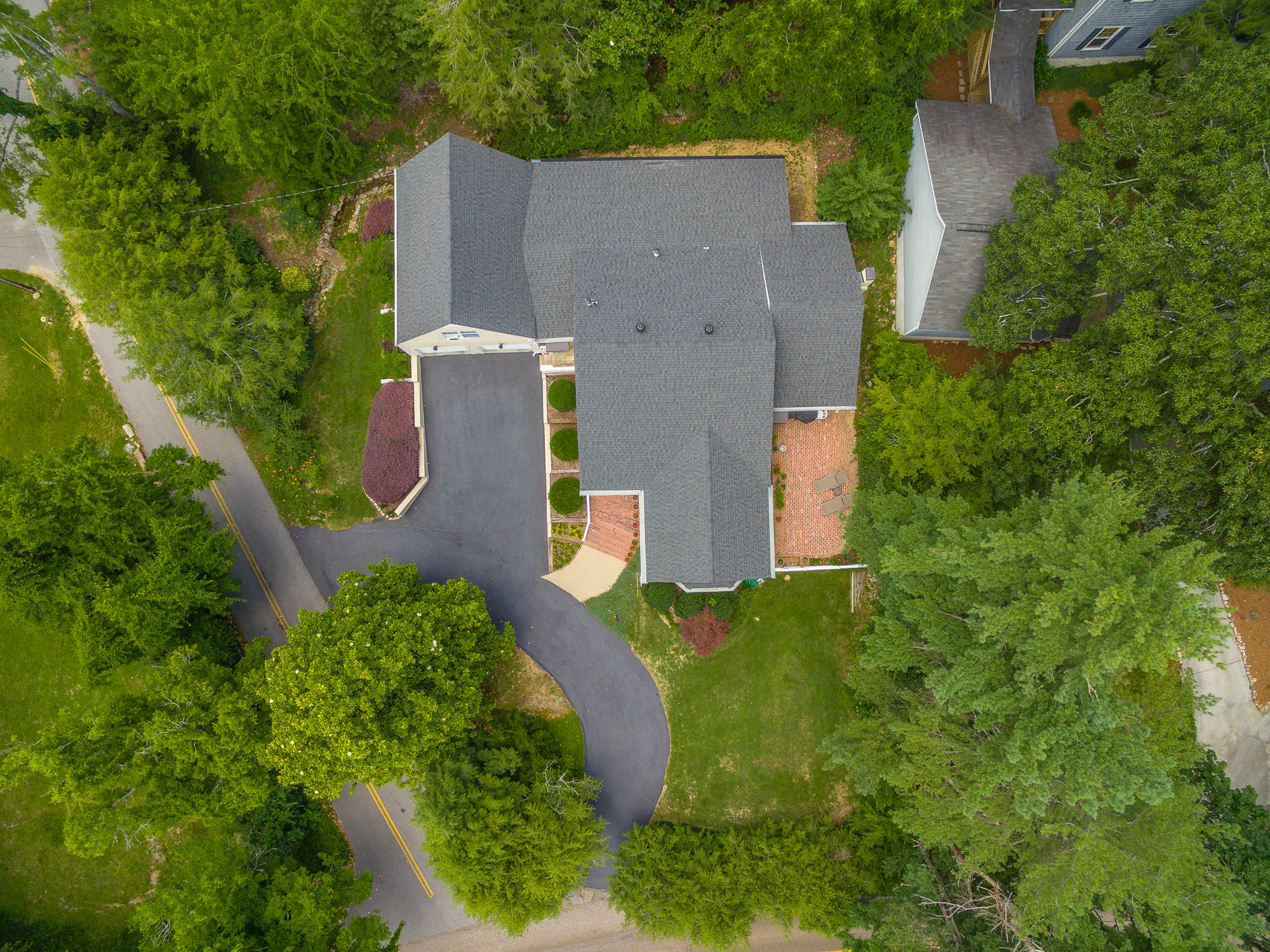 400 East Brow Road Lookout Mountain, TN 37350 - Photo 43 of 43 400 E Brow Road EXT-42