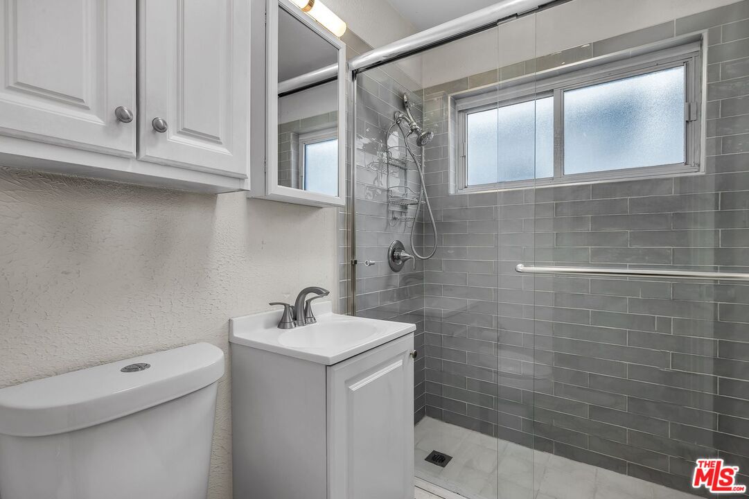 130 Montreal Street Playa del Rey, CA 90293 - Photo 12 of 25