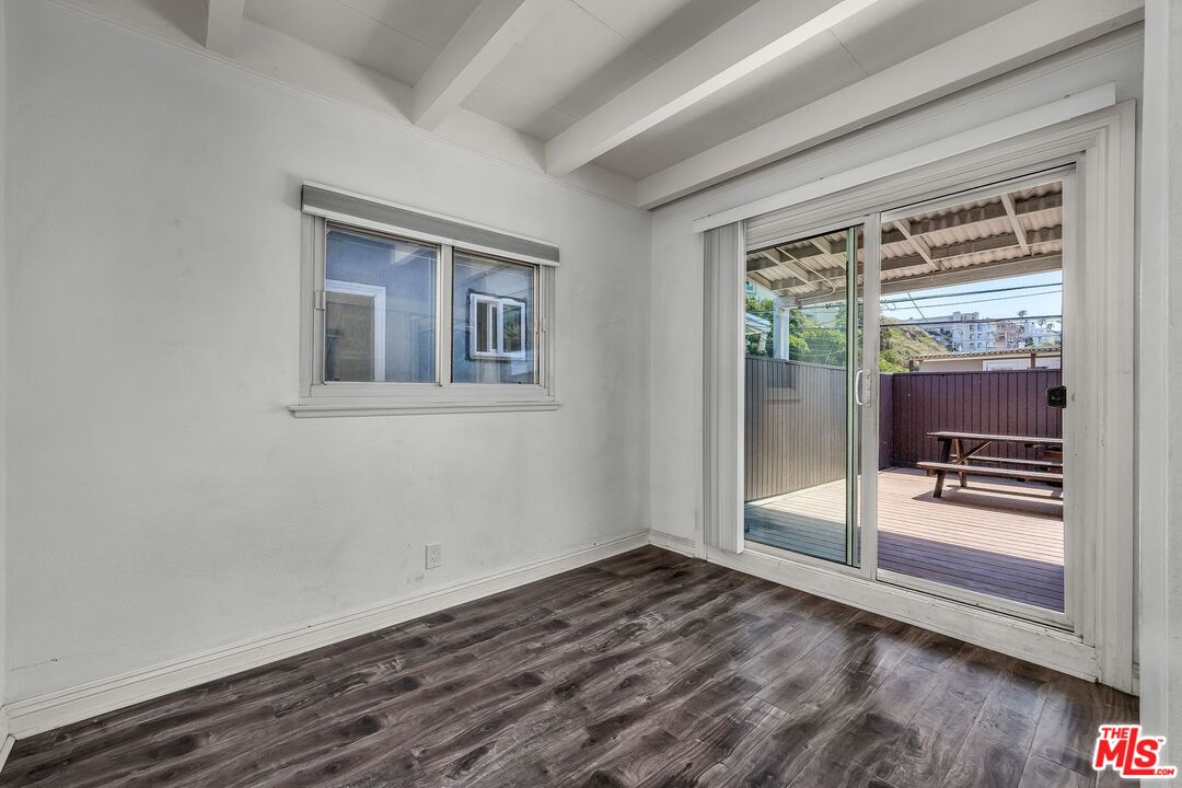 130 Montreal Street Playa del Rey, CA 90293 - Photo 18 of 25