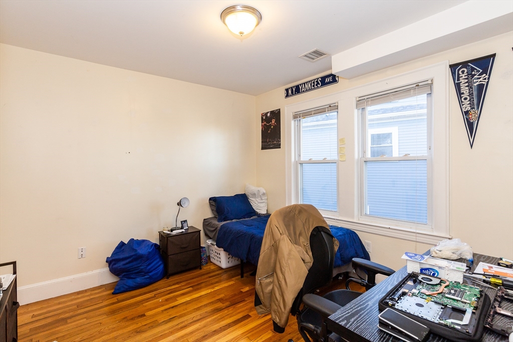 186 Calumet Street, Unit 186 Boston, MA 02120 - Photo 7 of 13 a workspace with furniture and window