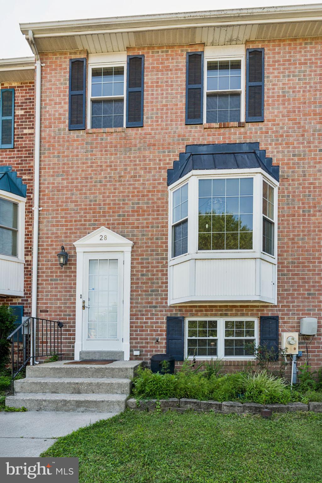 28 Perryoak Place Baltimore, MD 21236 - Photo 2 of 24
