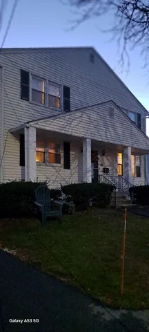 $1,800 | 55 Wedgewood Road, Unit 2, Worcester, MA 01602