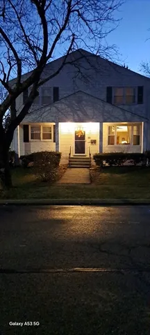 $1,800 | 55 Wedgewood Road, Unit 2, Worcester, MA 01602