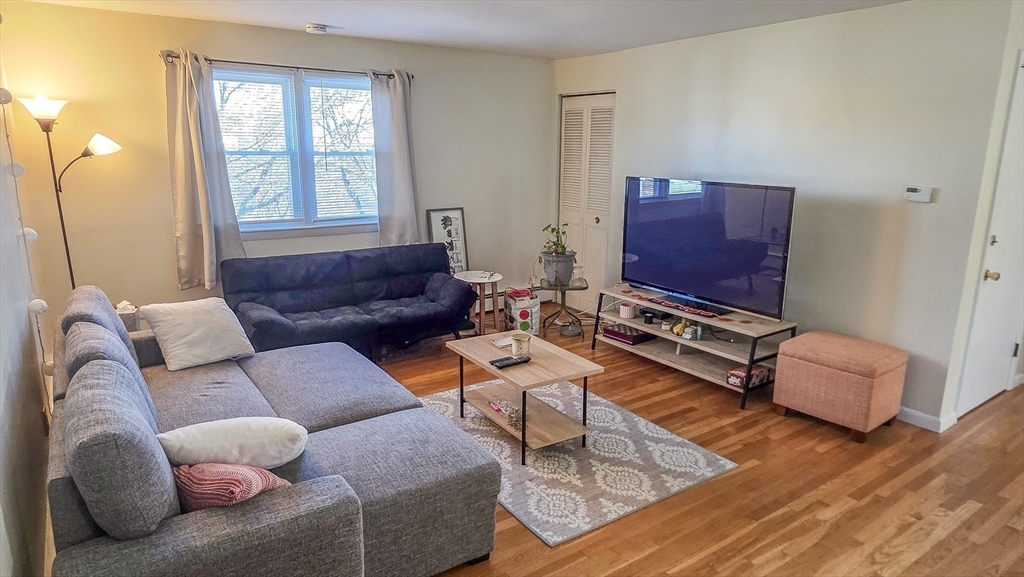 55 Wedgewood Road, Unit 2 Worcester, MA 01602 - Photo 8 of 26