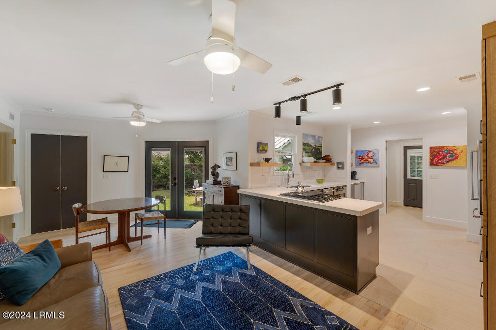 106 North Hermitage Road Beaufort, SC 29902 - Photo 11 of 25 10