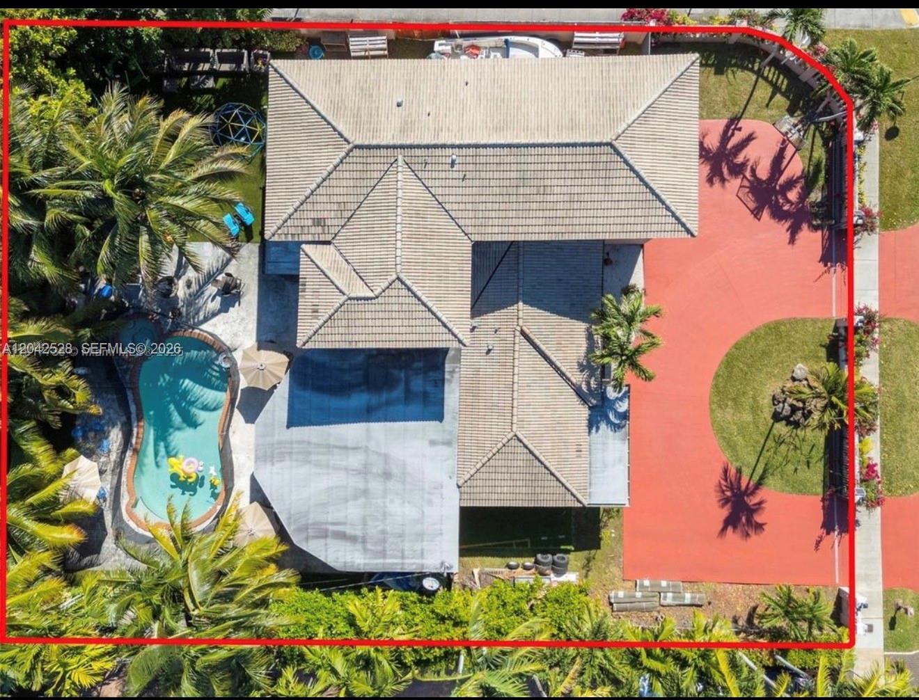 3135 Southwest 80th Avenue Miami, FL 33155 - Photo 2 of 52