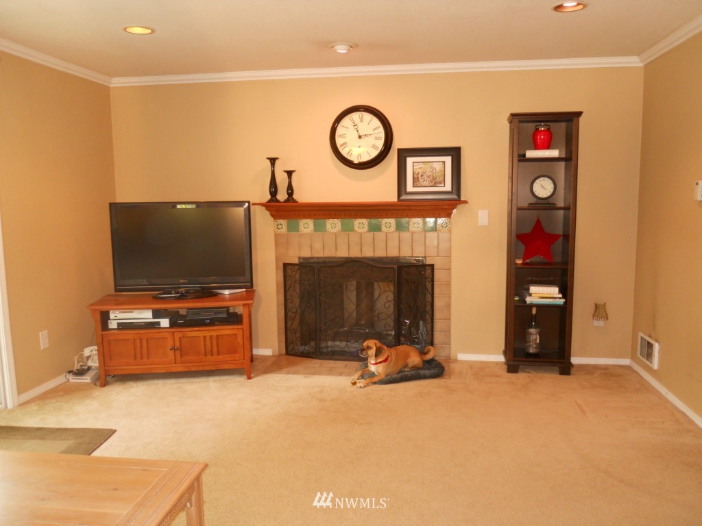 1316 233rd Place Southwest Bothell, WA 98021 - Photo 6 of 12