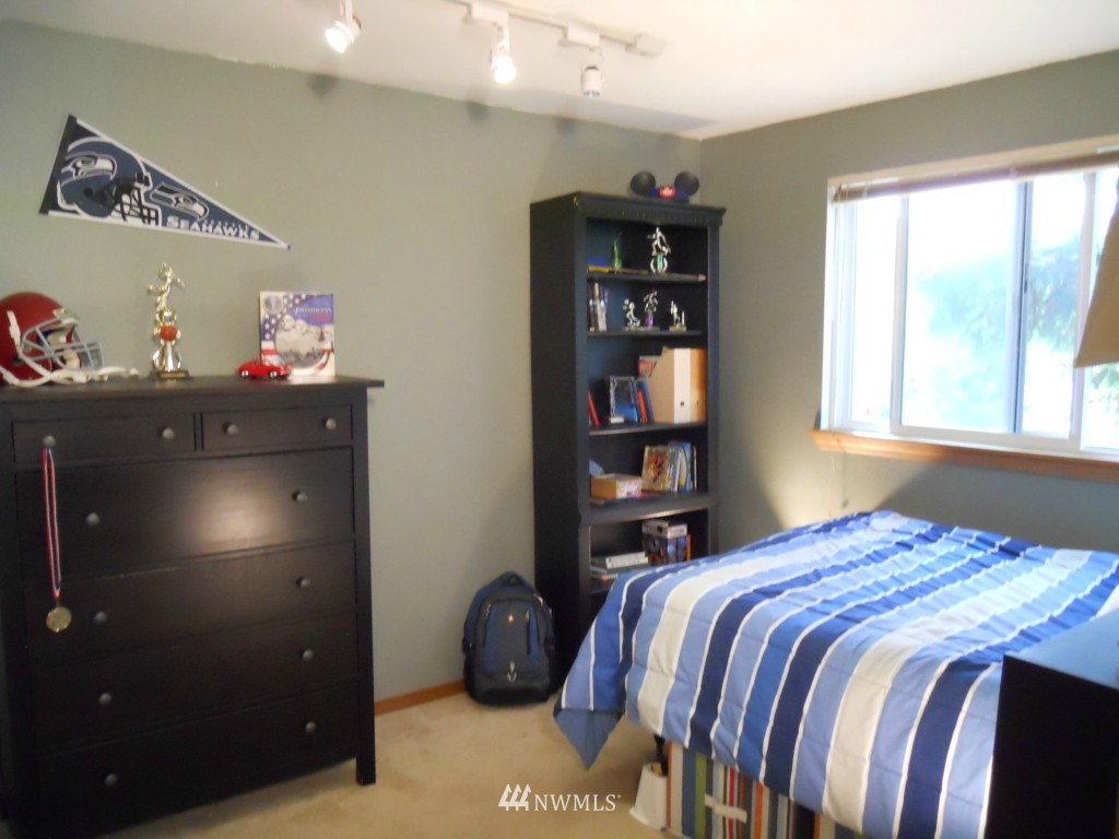 1316 233rd Place Southwest Bothell, WA 98021 - Photo 10 of 12