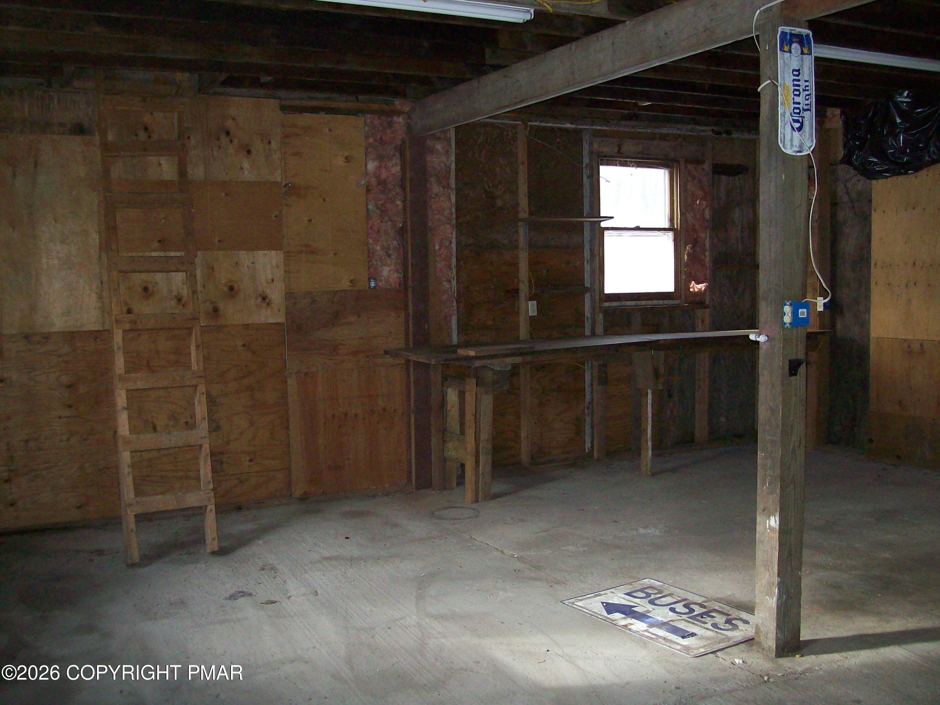 522 Apache Road East Stroudsburg, PA 18302 - Photo 22 of 23 a view of an empty room