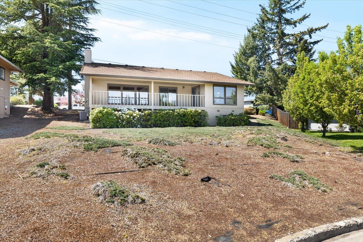 53 South Foothill Road Medford, OR 97504 - Photo 28 of 28 27-CI_2489