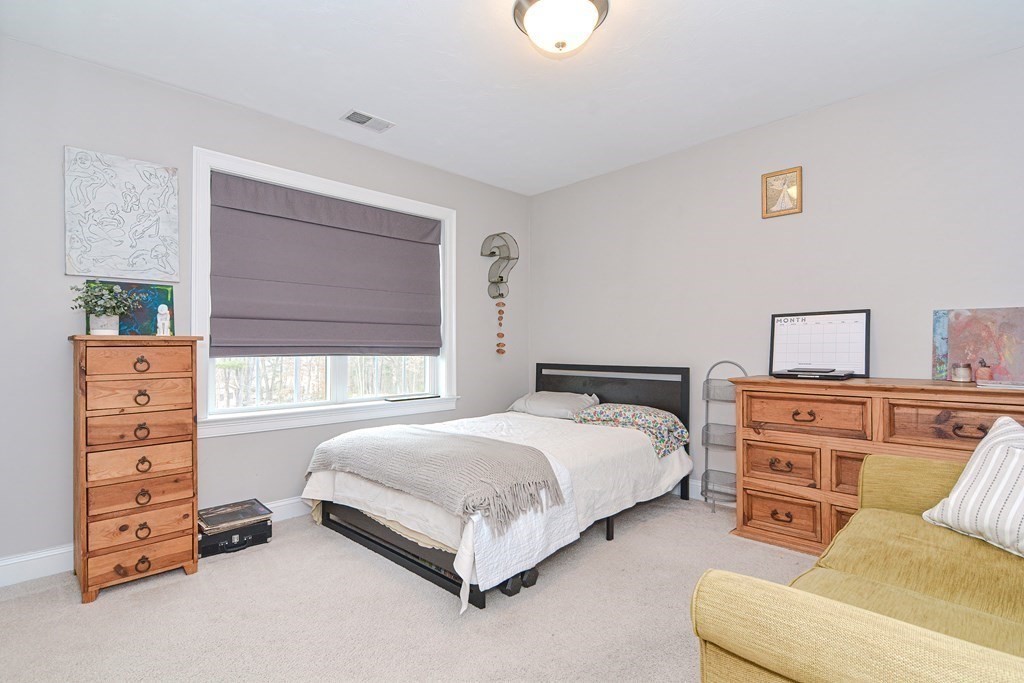17 Rifleman Way Uxbridge, MA 01569 - Photo 33 of 40 Gallery Image 33