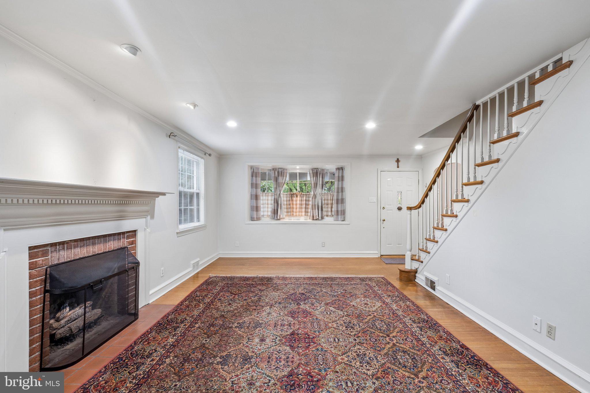 2398 Hollis Road Havertown, PA 19083 - Photo 6 of 27 Gallery Image 6