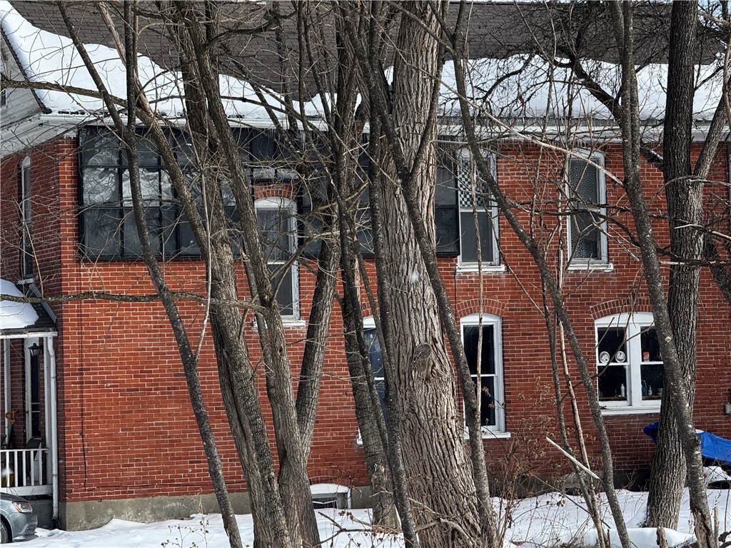 6306 Shaw Road Alfred, NY 14803 - Photo 3 of 27 solar panels
