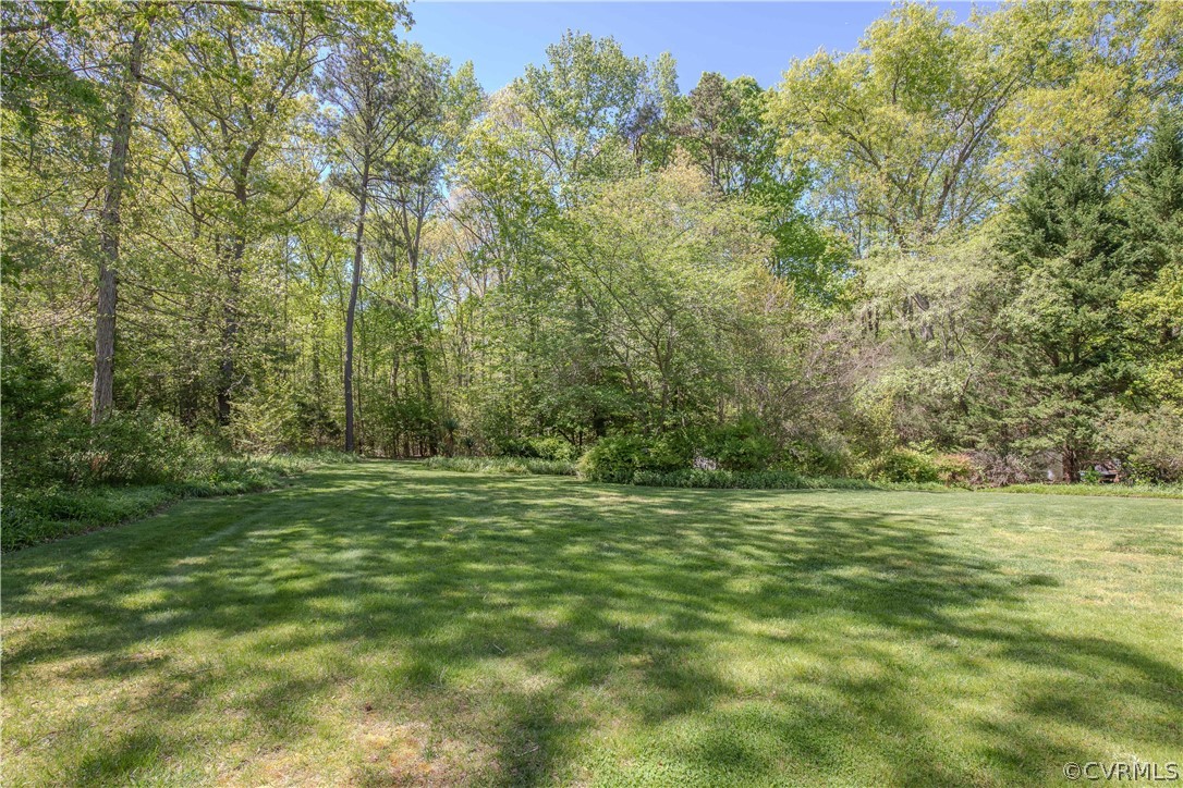11360 Glendevon Road Chesterfield, VA 23838 - Photo 30 of 43 View of back yard and wooded privacy!