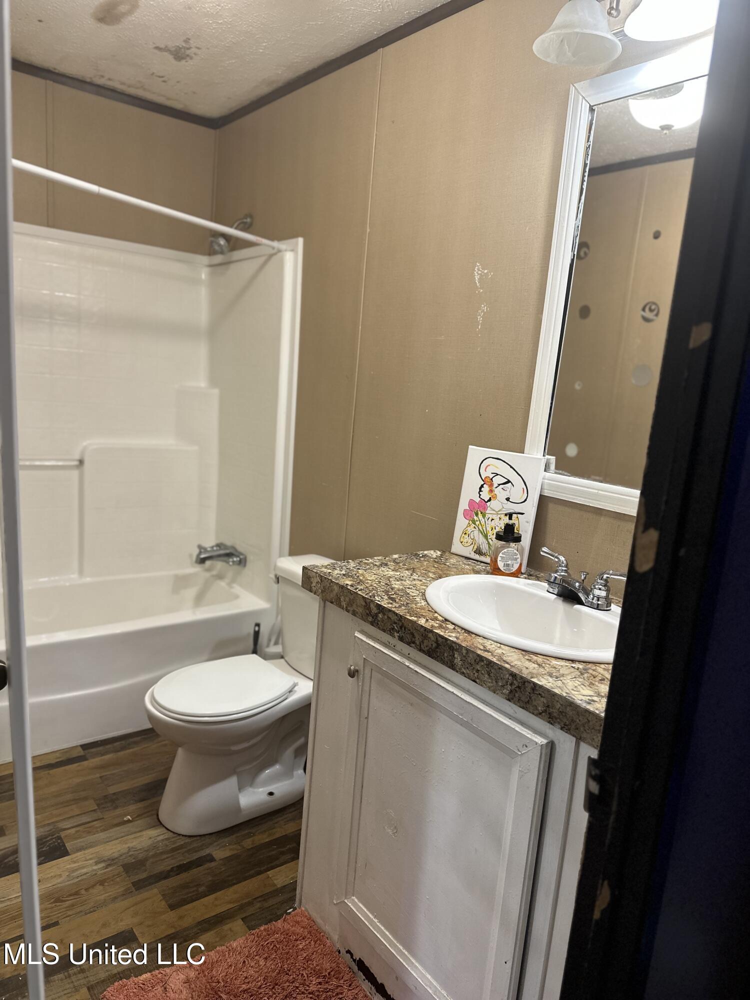 3218 41st Avenue Meridian, MS 39307 - Photo 3 of 23 IMG_8023