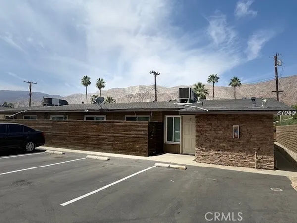 $1,995 | 51099 Eisenhower Drive, Unit 1, La Quinta, CA 92253