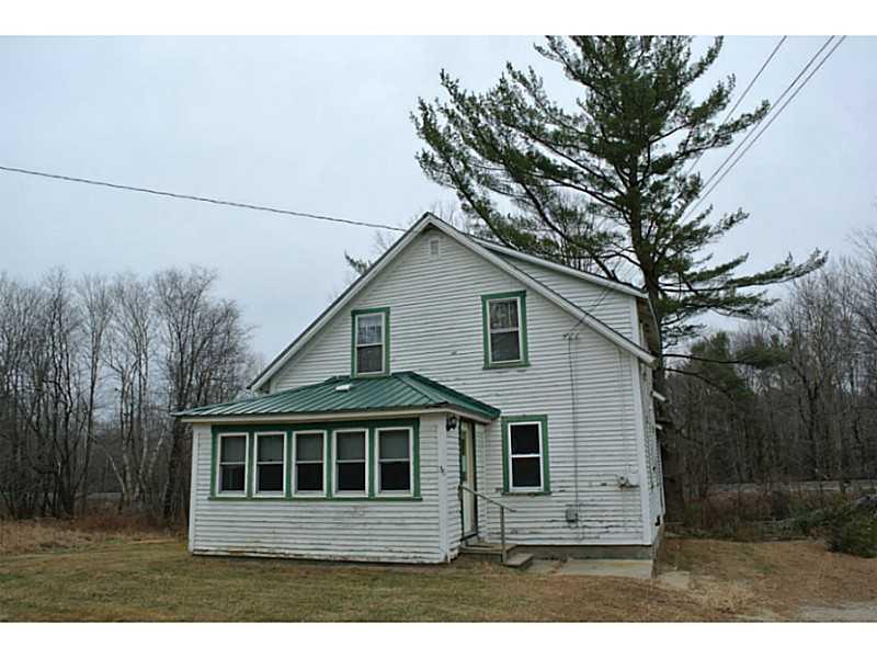 136 Auburn Road Peru, ME 04290 - Photo 2 of 20 Exterior Front.
