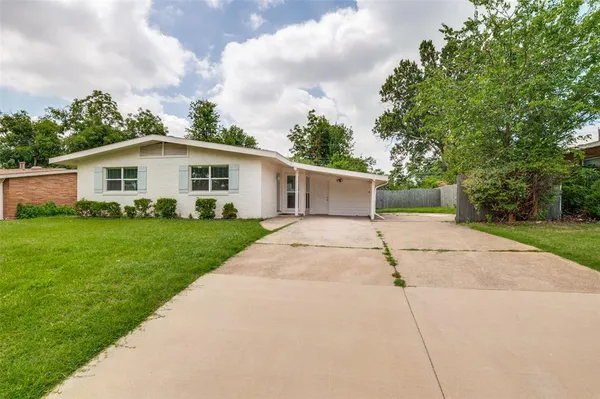 $266,000 | 2114 Miriam Lane, Arlington, TX 76010