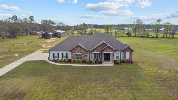 $975,000 | 8262 County Road 636, Chancellor, AL 36316