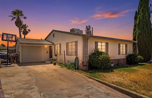 $179,900 | 736 Belinda Avenue, Barstow, CA 92311