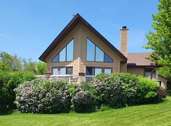 $599,900 | 26-64 Blackwood Court, Lanark, IL 61046