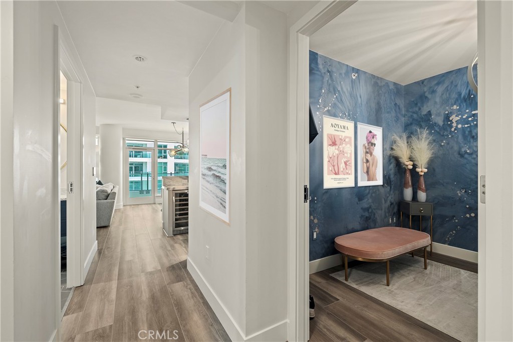 3141 Michelson Drive, Unit 907 Irvine, CA 92612 - Photo 26 of 48 a view of a bathroom with a tub and a shower