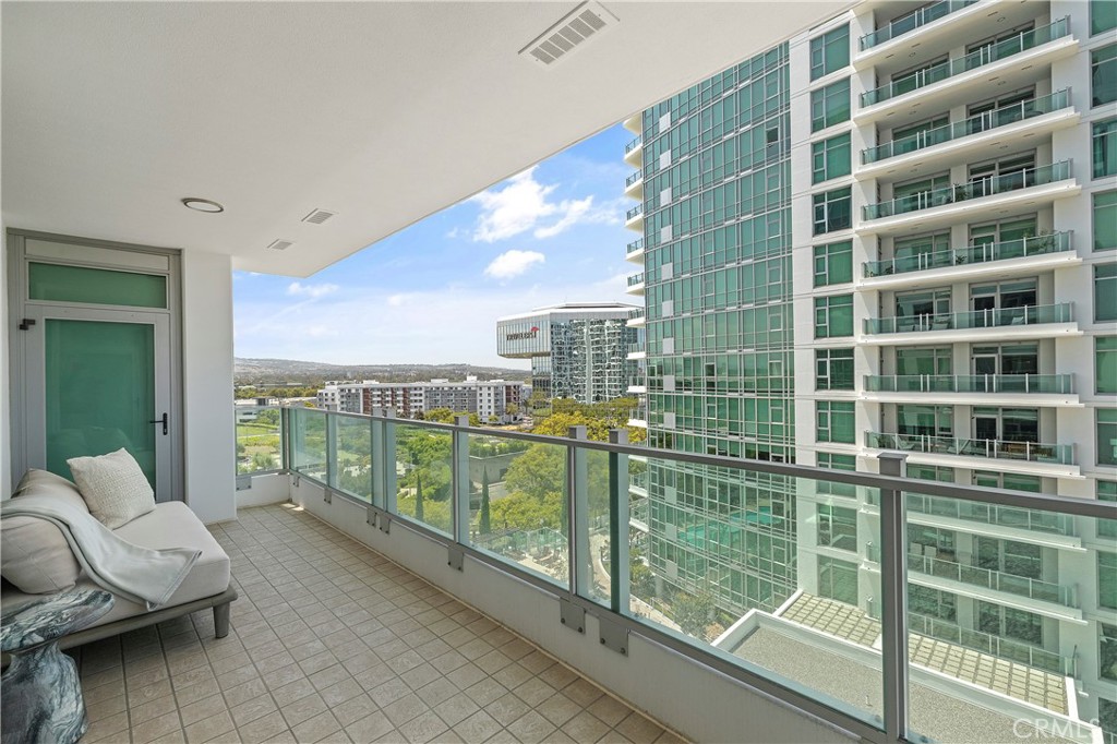 3141 Michelson Drive, Unit 907 Irvine, CA 92612 - Photo 33 of 48