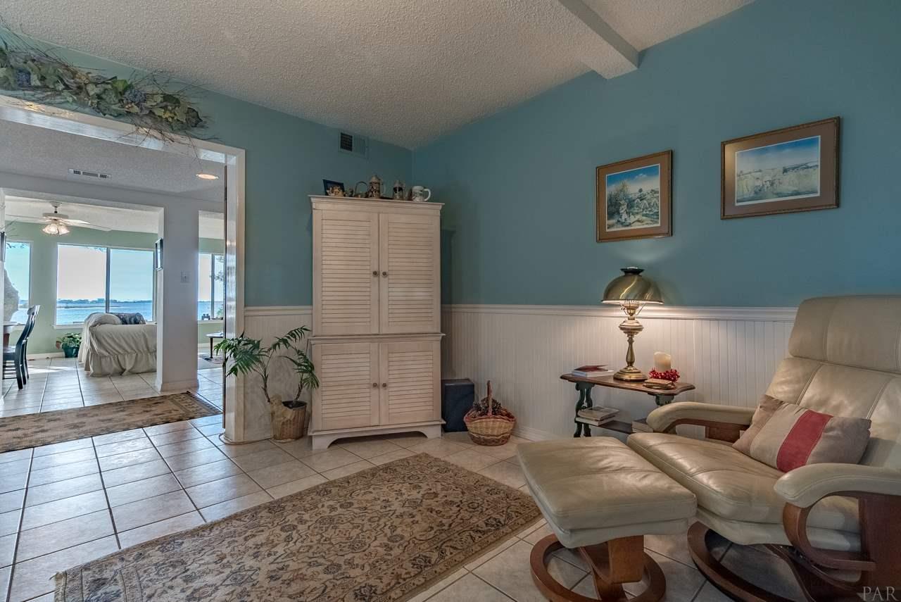 14565 Innerarity Point Road Pensacola, FL 32507 - Photo 8 of 36 Gallery Image 8